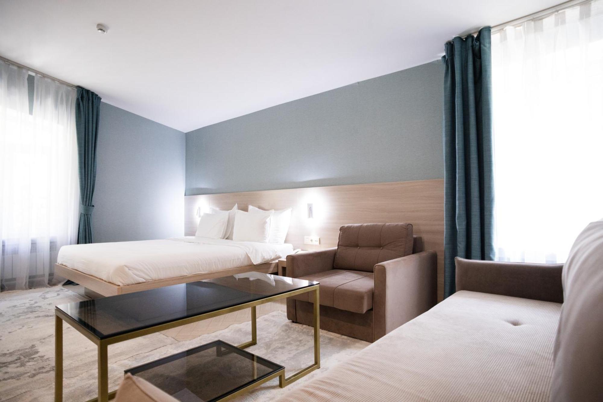 Resident Hotel Gogol Almaty Luaran gambar