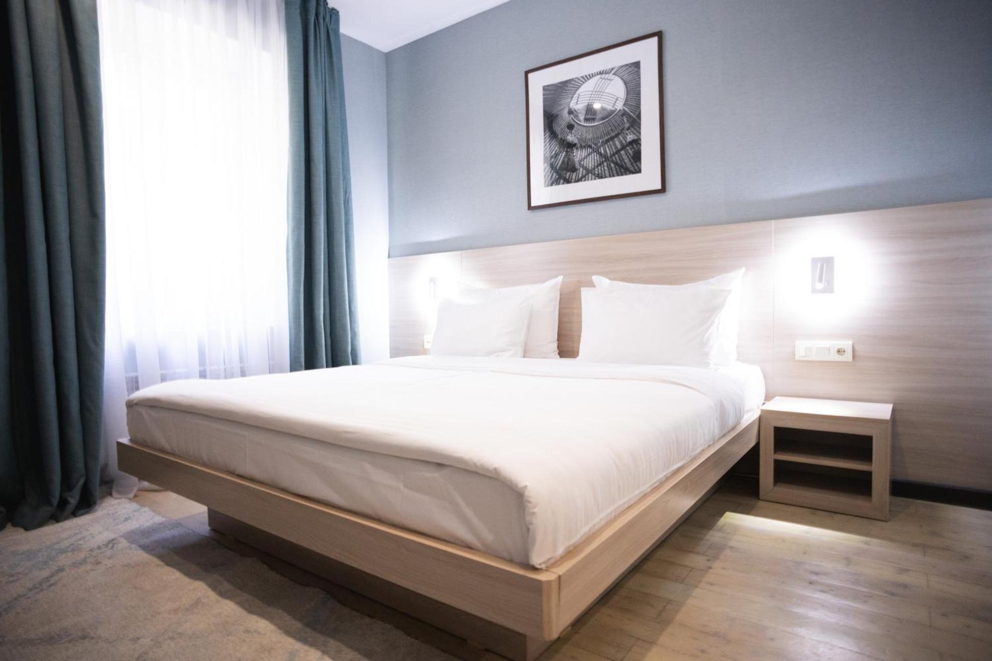 Resident Hotel Gogol Almaty Luaran gambar