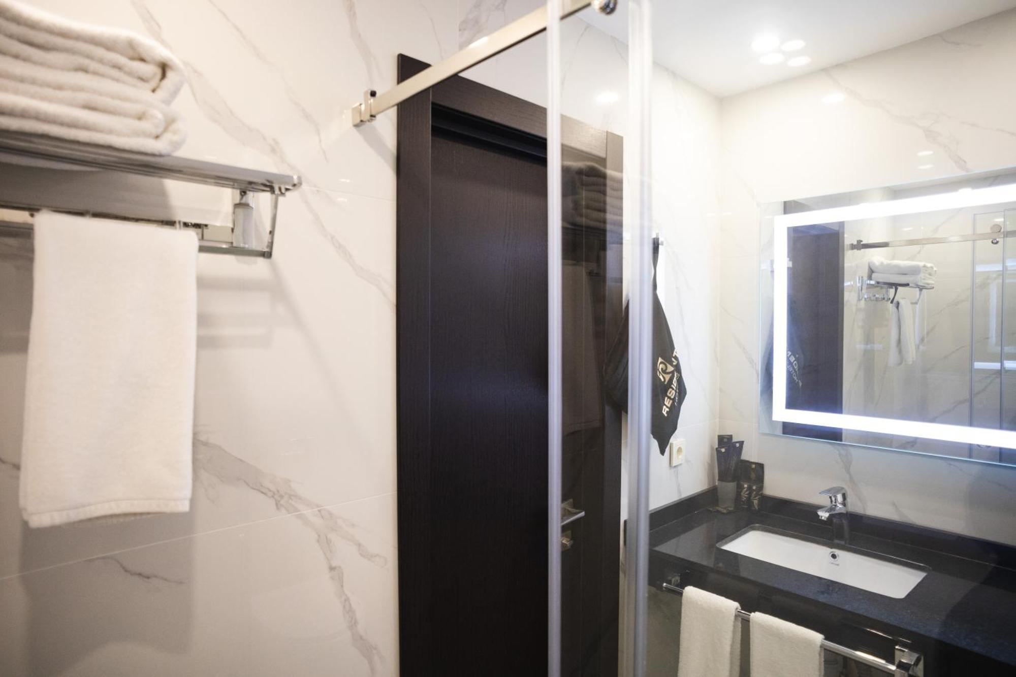 Resident Hotel Gogol Almaty Luaran gambar