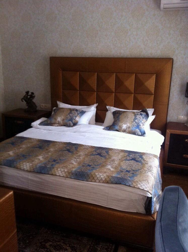 Resident Hotel Gogol Almaty Luaran gambar